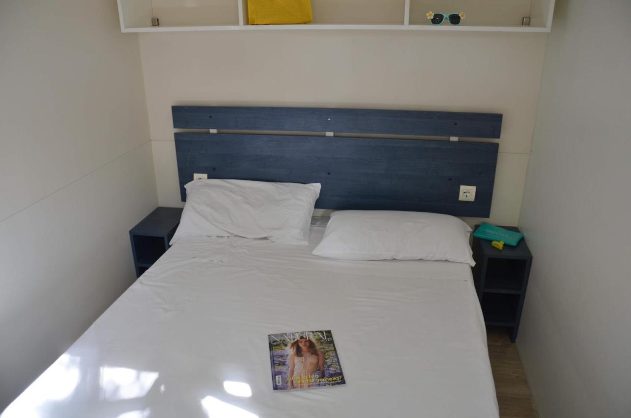 Happy Camp Mobile Homes In Castello Camping & Summer Resort Neos Marmaras Eksteriør billede